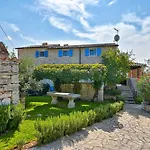 Vila Simone